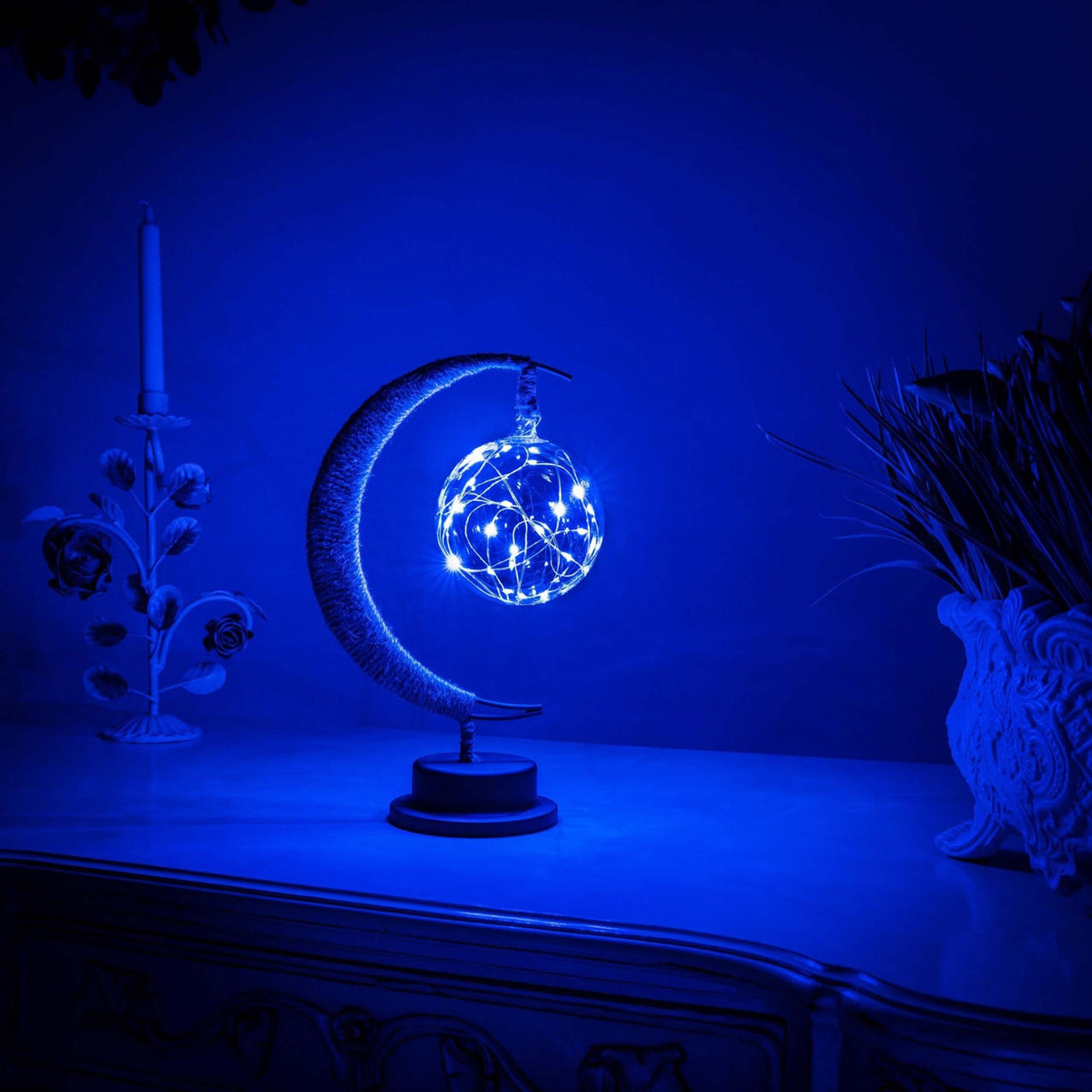 CrescentLight™ | Enchanted Moon Lamp 1