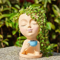 LadyCafe – Modern vase made of artistic resin 1