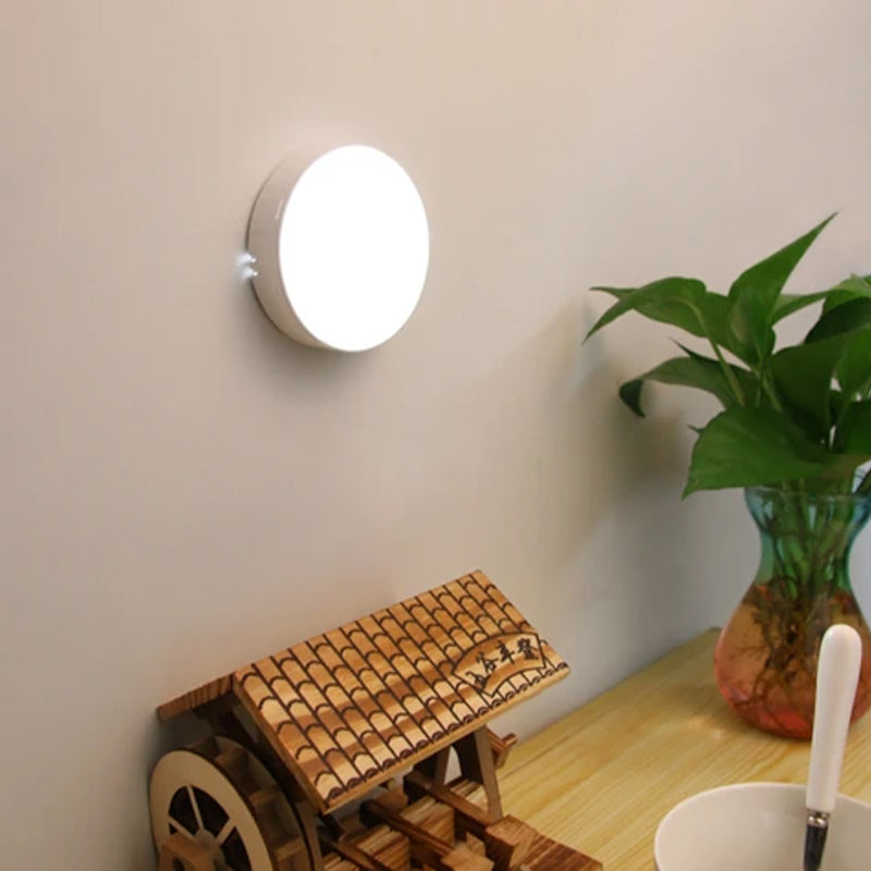 1+1 GRATIS | MotionLume - LED-Leuchte mit Bewegungssensor 2