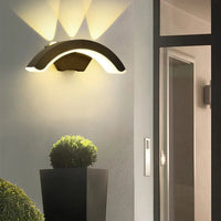 Lumenera LED Wandleuchte | Modernes Design | Warmweißes Licht | Für Innen & Außen 1