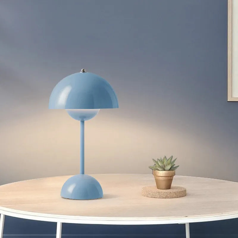 MoonGlow™ night lamp with USB battery 6