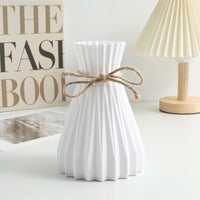 Nordic-modern vase 2